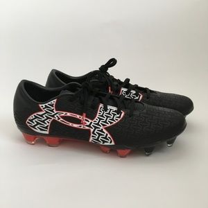 Under Armour ClutchFit Force Cleats